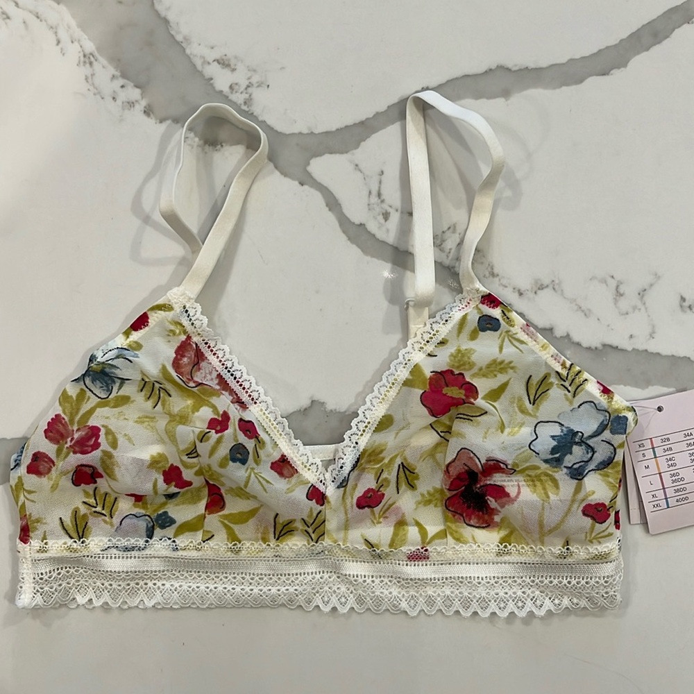 NWT bralette- adorable print!
